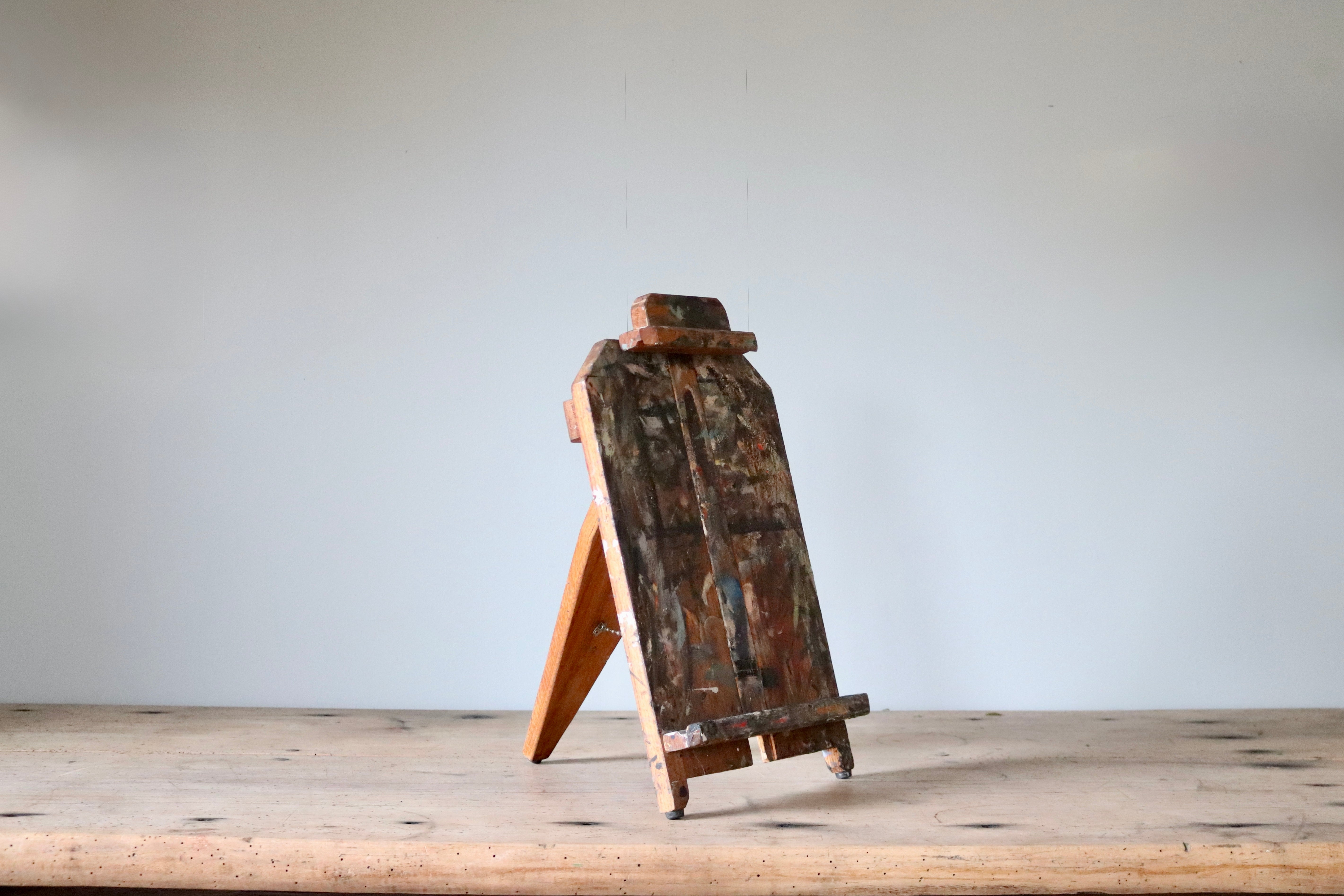 Artist's Easel