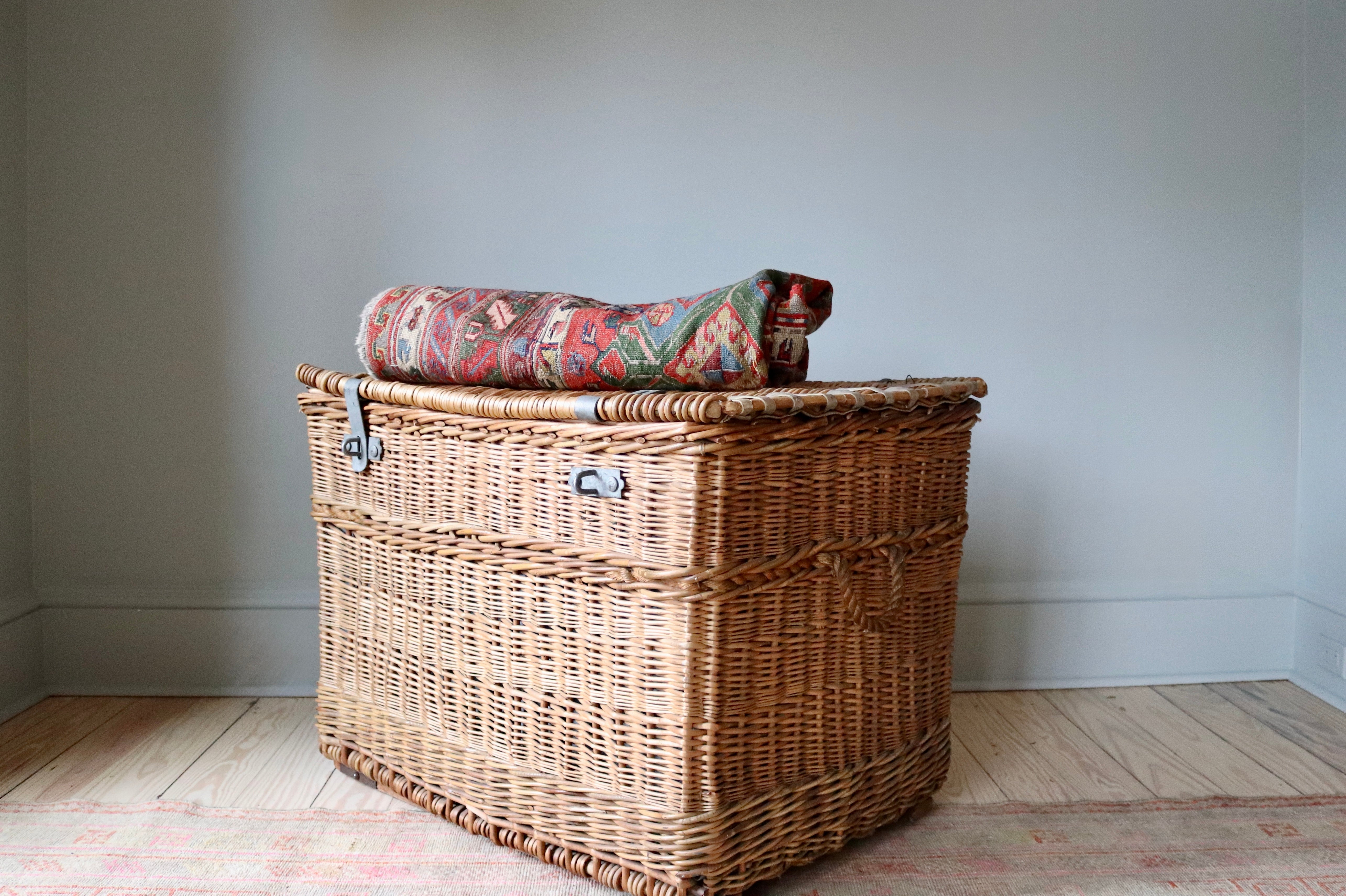 Large French Basket, Lined in Linen