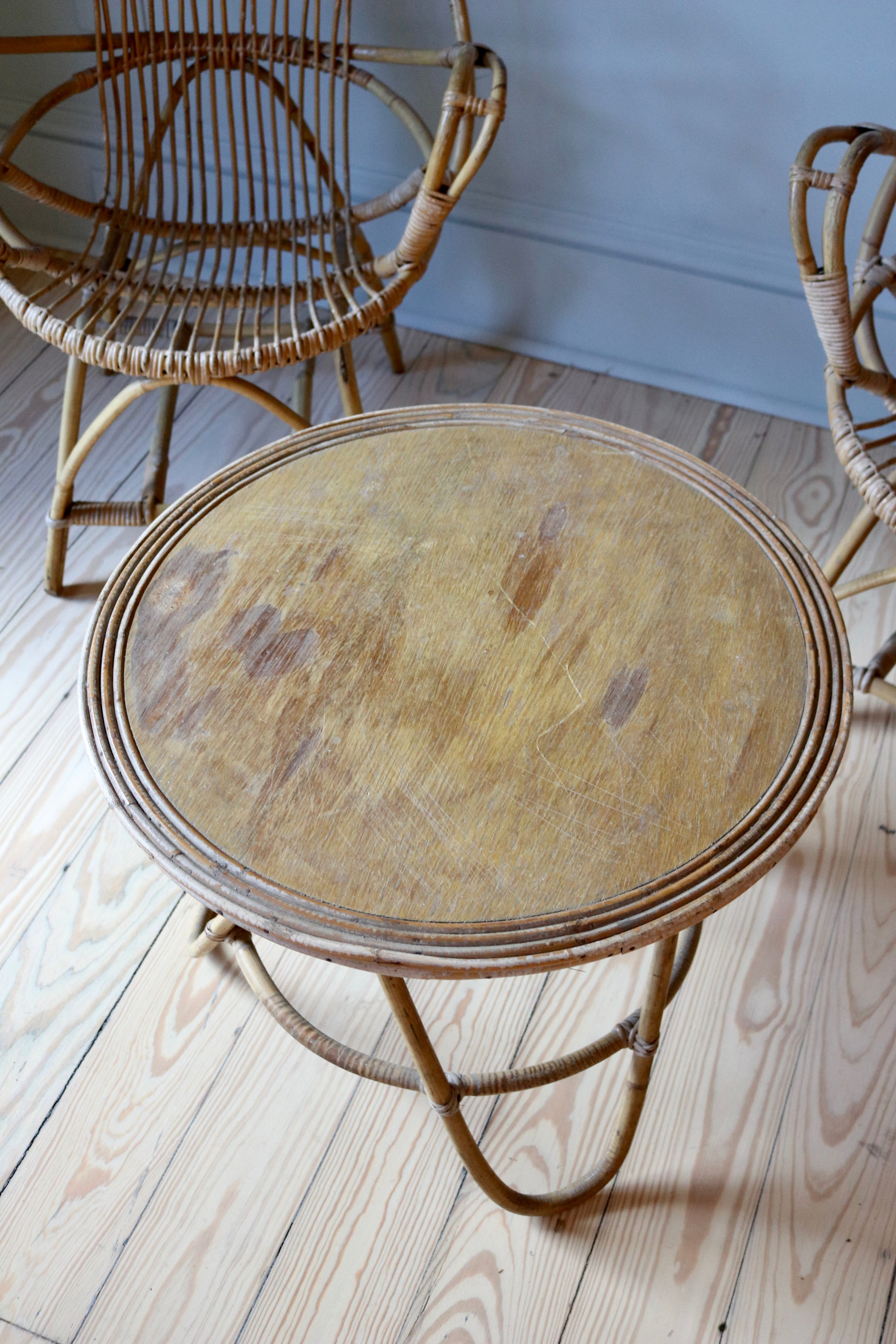 Pair of Italian  Rattan Chairs with Cocktail Table