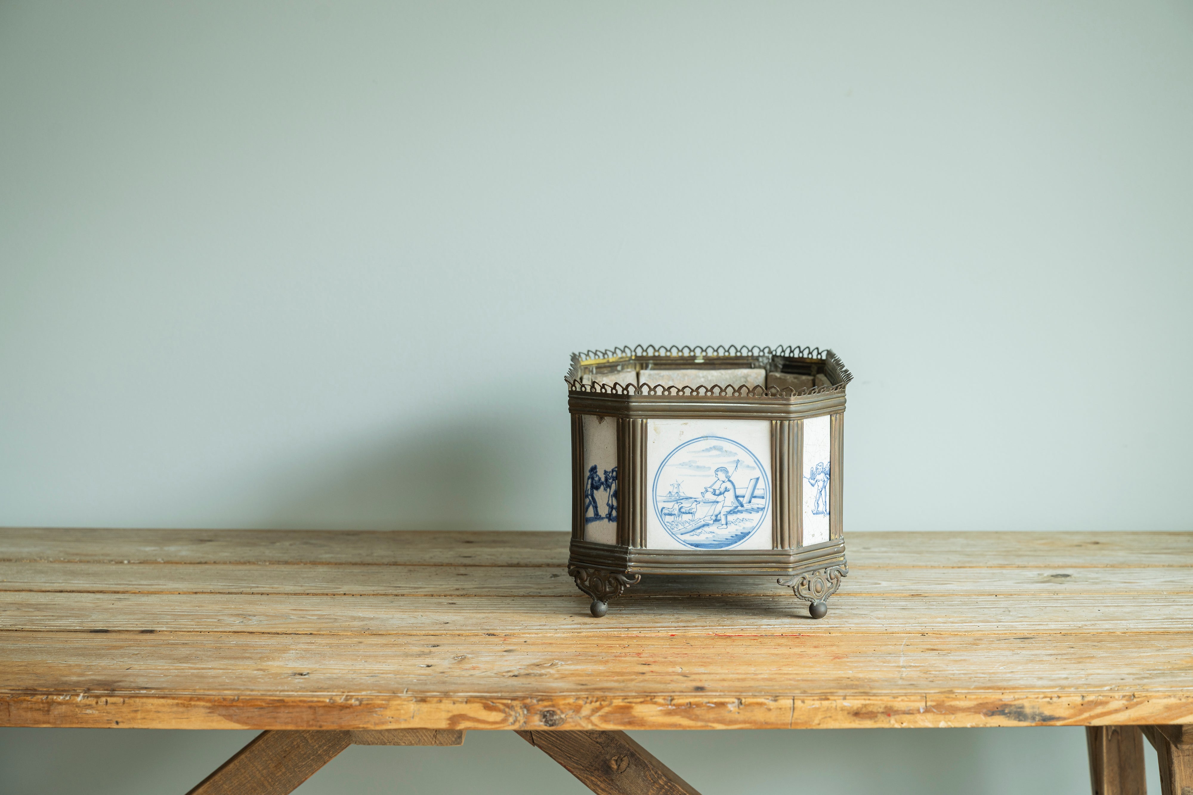 Dutch Tile Planter