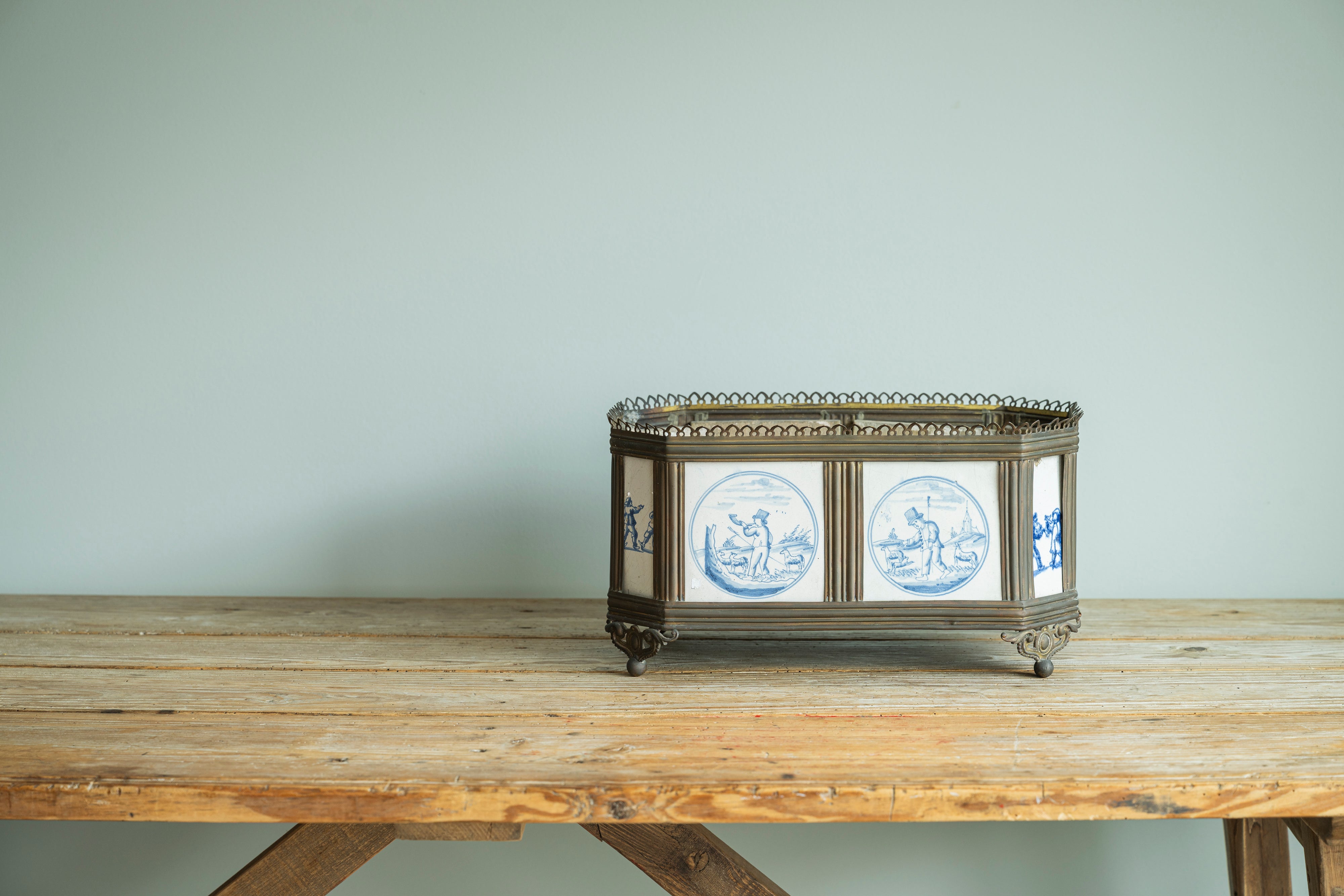Dutch Tile Planter