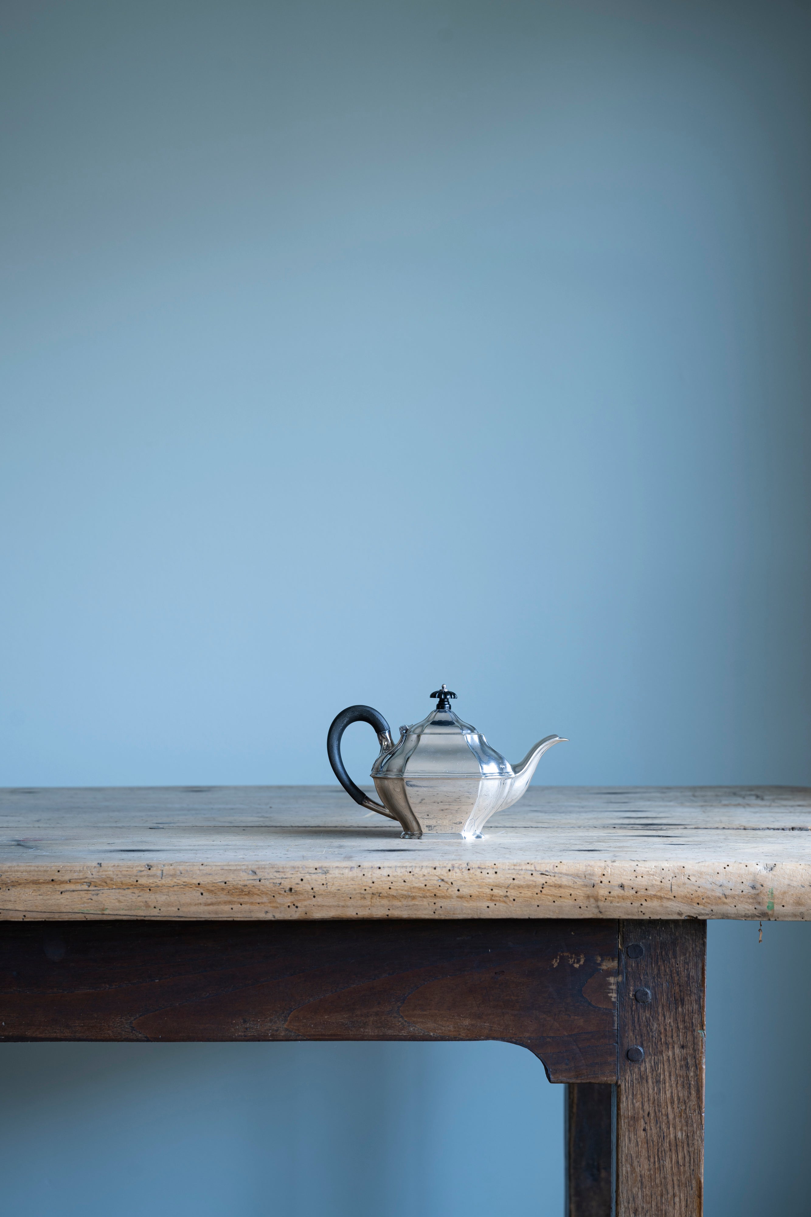 Silverplate Teapot 2 (black handle, squat)