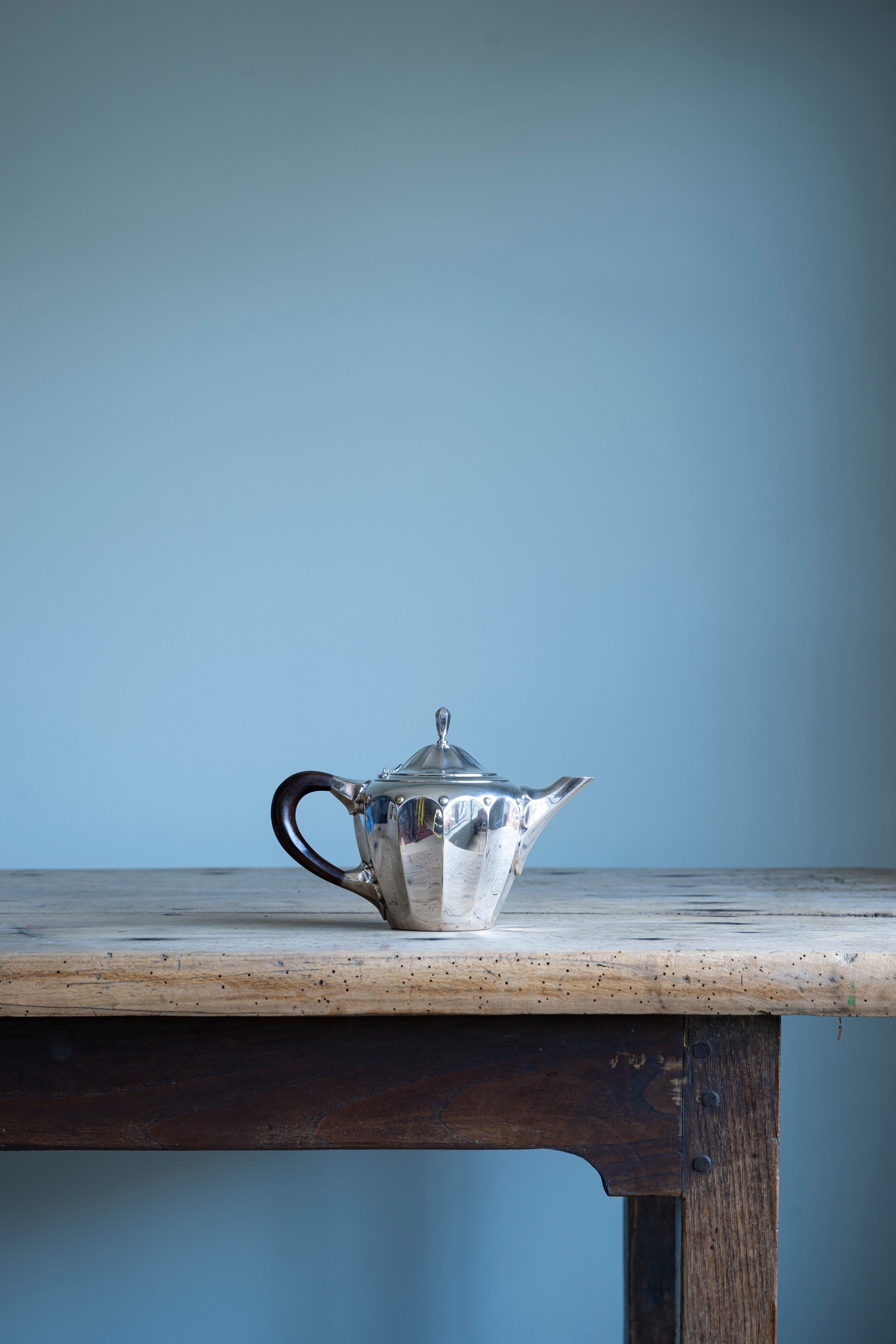 Silverplate Teapot 1 (black handle)