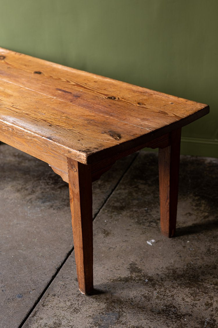 Farm table vintage